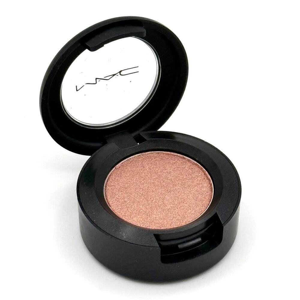 MAC Veluxe Pearl Eyeshadow All That Glitters Full Size 1.3g/0.04 Oz